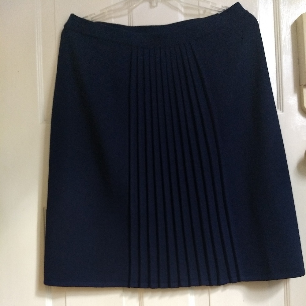 St. John Collection Knit Skirt